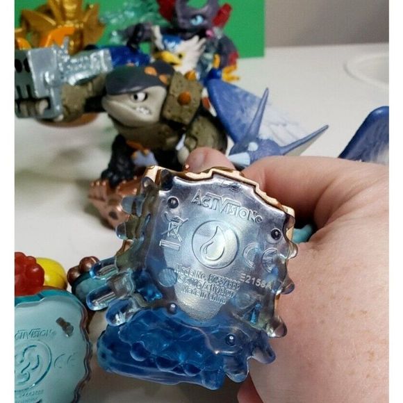 Lot of Skylanders Toys Figurines Spyro and more Activision Figurines - Picture 4 of 16